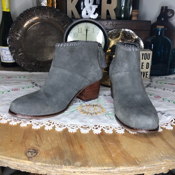 Toms Shoes - Toms Lacy Boots Grey 7.5
